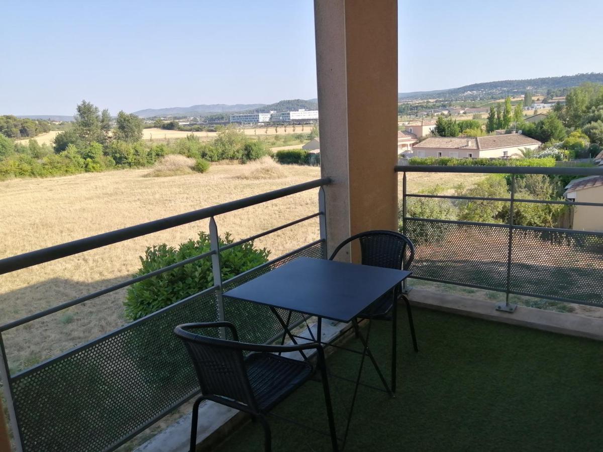 Apartamento Le Cocon De Marie,Piscine, Balcon, Parking Gratuit, Baignoire Carcasona Habitación foto